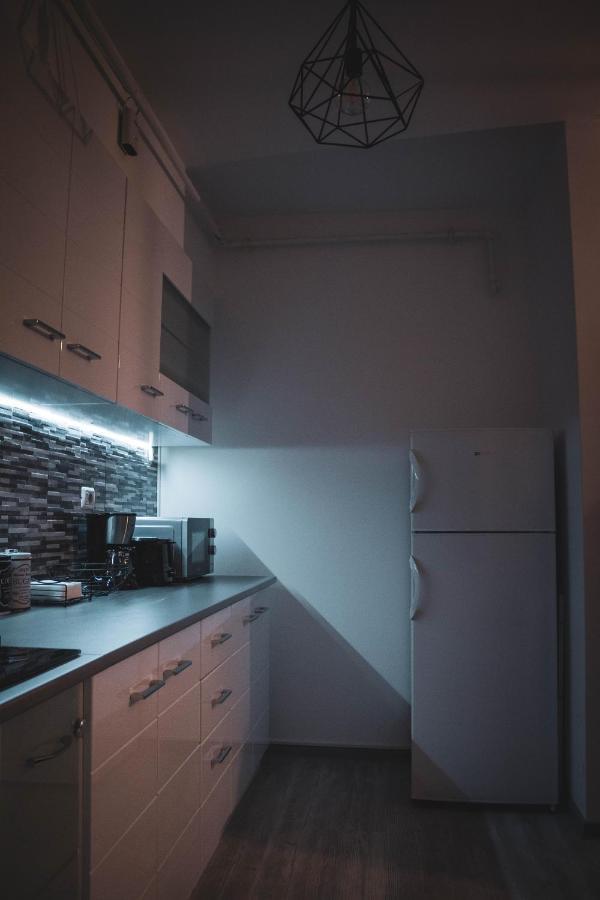 Dream Arena Apartment Bacau Ngoại thất bức ảnh